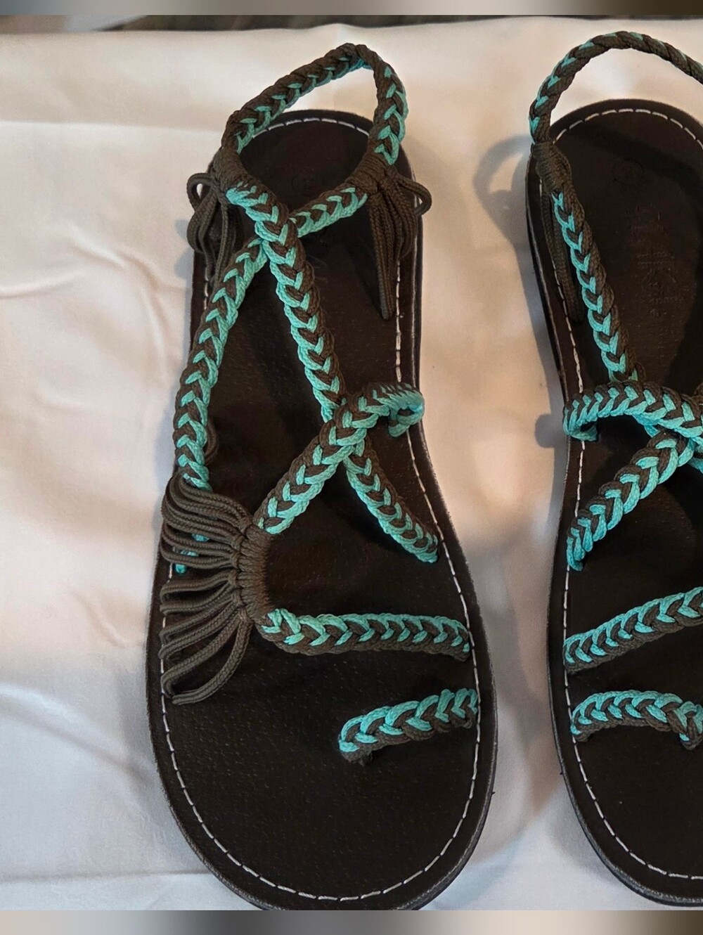 Plaka Palm Leaf Braided Flat Sandals Turquoise Gray Brown Boho – Size 8